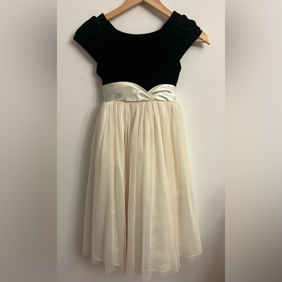 Jona Michelle Holiday Black Velvet Dress Tulle Size 8 - Picture 1 of 6